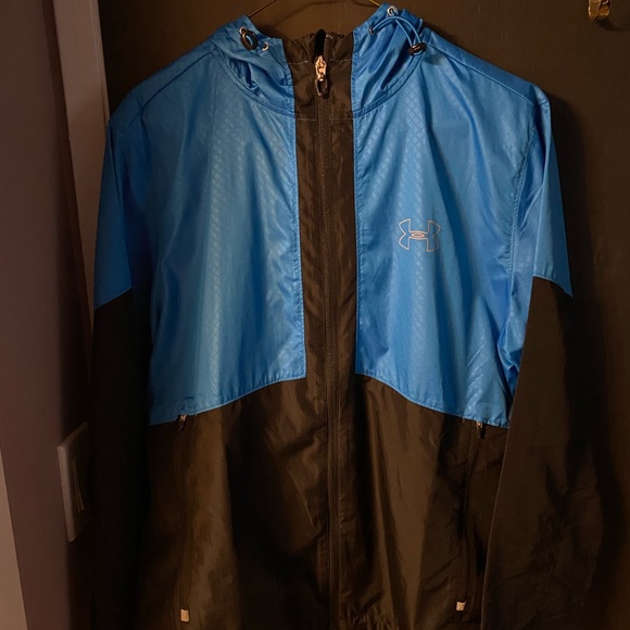 Under Armour Other - Under Armour Run Jacket (Size M)